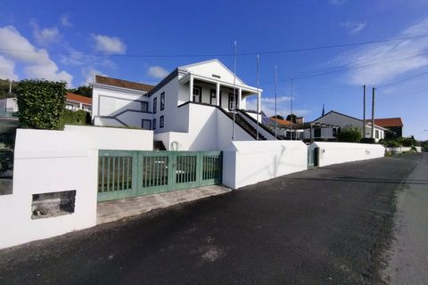 Villa i Lajes do Pico, Pico, Lajes do Pico - € 365.000 | Ref: 374220005 - foto 1